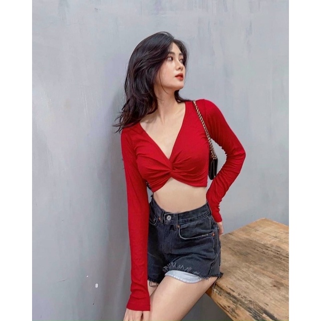 Áo Thun Kiểu Xoắn Ngực Tay Dài Nữ Tính A39