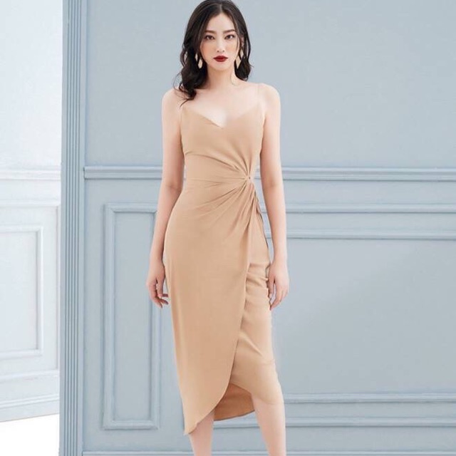 Váy 2s xoắn eo hàng thiết kêd