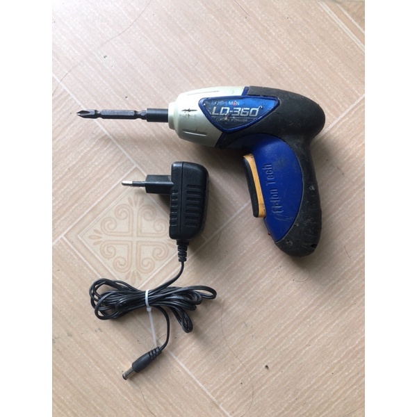 Máy vặn vít nhật bãi