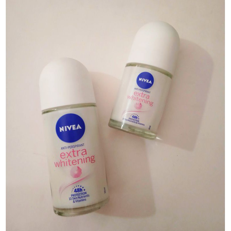 Lăn khử mùi Nivea Extra Whitening