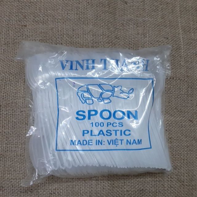 Thìa nhựa 100 cái