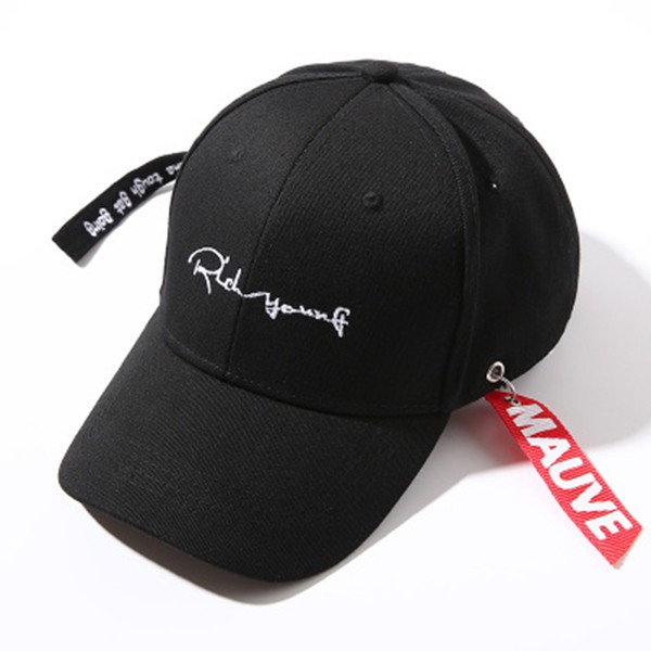 Nón lưỡi trai Rich Young