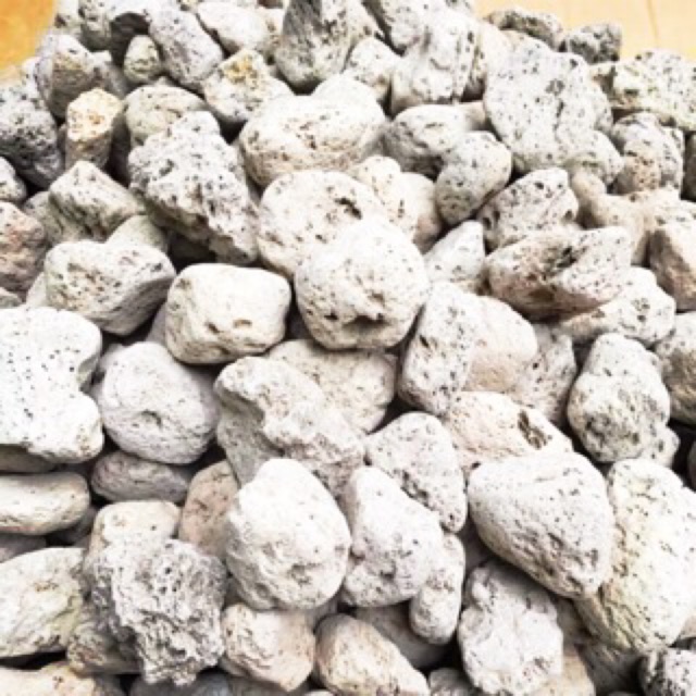 Nham thạch trắng 30k/kg