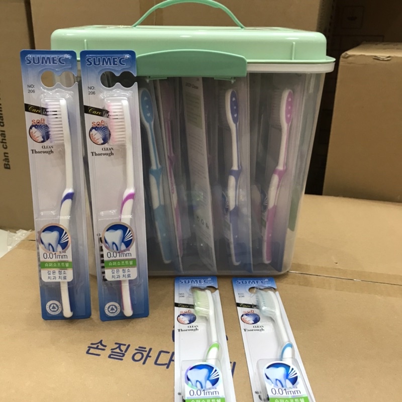 Bàn chải đánh răng,mã 206 hộp nhựa,1 hộp gồm 45 chiếc,lông bàn chải mềm,Nguyettt12345