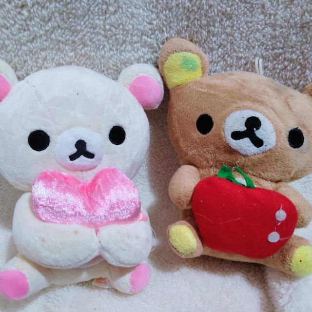 Mắt x tú gấu bông