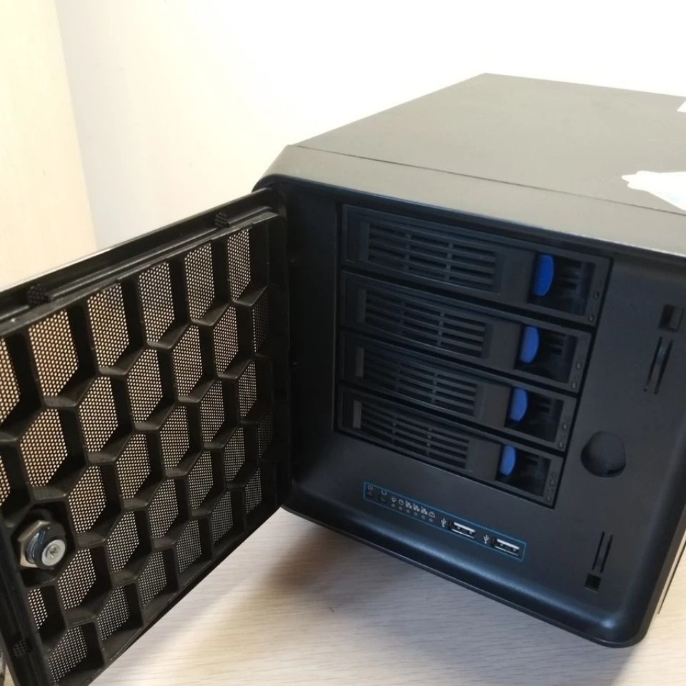 ⚡️FLASH SALE⚡️ Nas J1900, ram 4gb - 8gb DSM 7.0.1