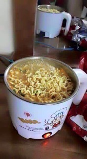CA NẤU MÌ SIÊU TỐC