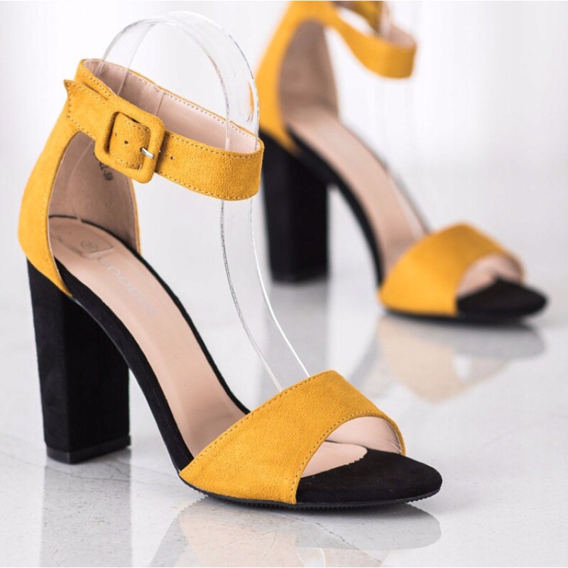 Giày sandal cao gót nữ kiểu dáng phối màu bằng chất liệu da lộn màu vàng đỏ kem DQ211