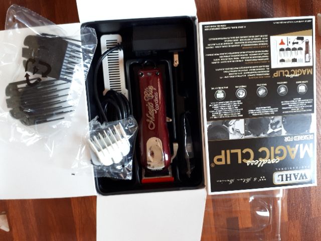 Tông đơ Wahl Magic Clip Cordess Pin Nội địa Mỹ