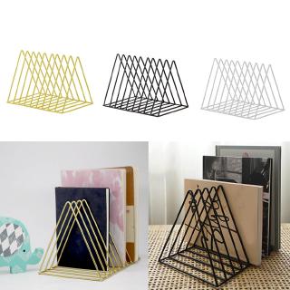 Kệ sách để bàn kiểu dáng tam giác sáng tạo