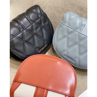 Túi CNK Mini Gabine Saddle Bag SIZE 18CM