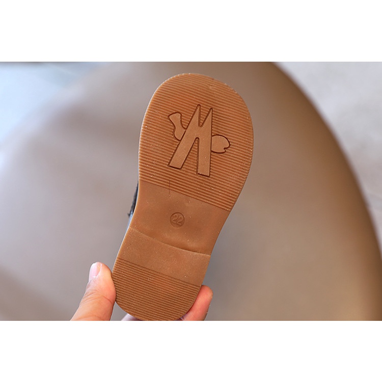 Giày da thiết kế thời trang nhiều màu sắc cho bé gái