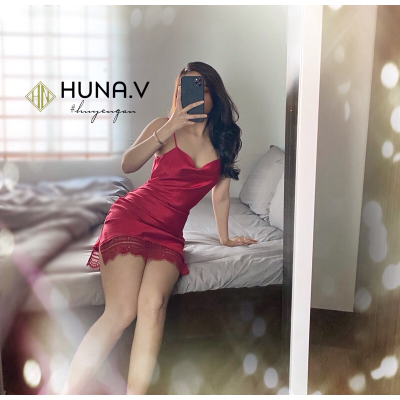 Đầm Cổ Đổ Xẻ Tà Sexy - Hàng Thiết Kế HUNA.V [Mã 27]