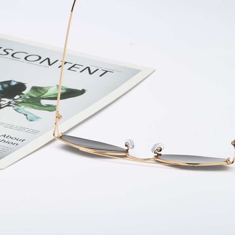 Kính Mát Gọng Oval Nhỏ Unisex