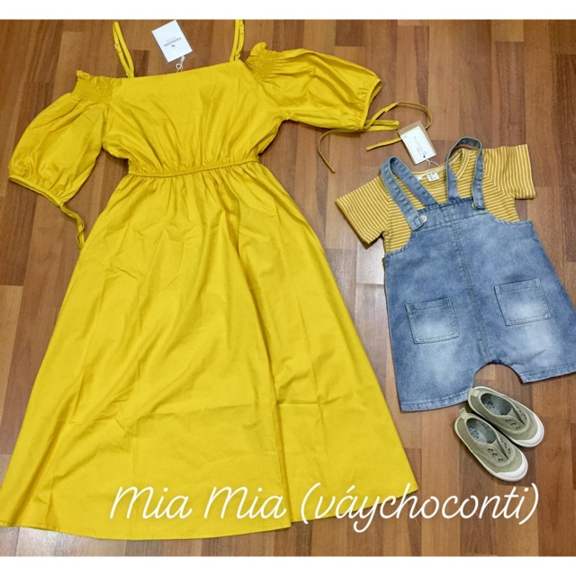 Set váy hở vai của mẹ + body bò cho con