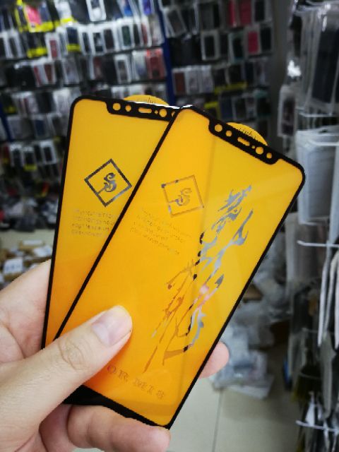 Cường lực 6D Xiaomi Mi 8 Full màn Full keo ôm viền siêu đẹp cao cấp Đen ( tặng keo mép giấy lấy bụi )