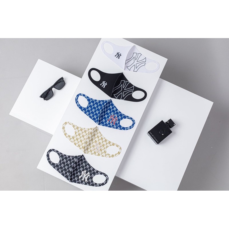 Khẩu Trang Vải Poly