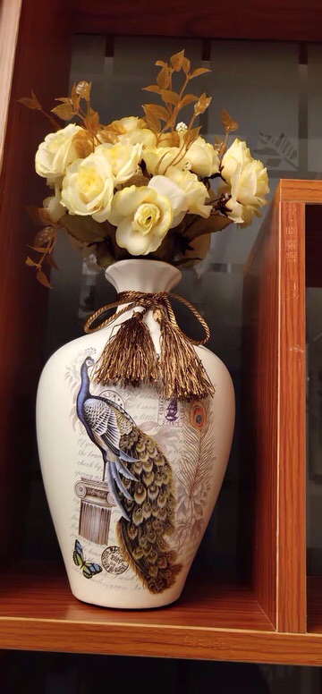 Bình tròn cắm lông công trắng, bình cắm hoa cao 24cm