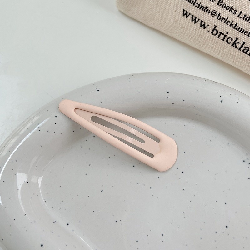 Kẹp tóc họa tiết kẻ ô trắng đen thời trang Hàn Quốc