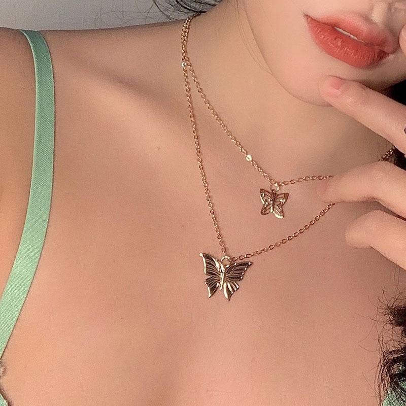 Vòng Cổ Choker Nhiều Lớp Mặt Hình Bướm Thời Trang Cho Nữ