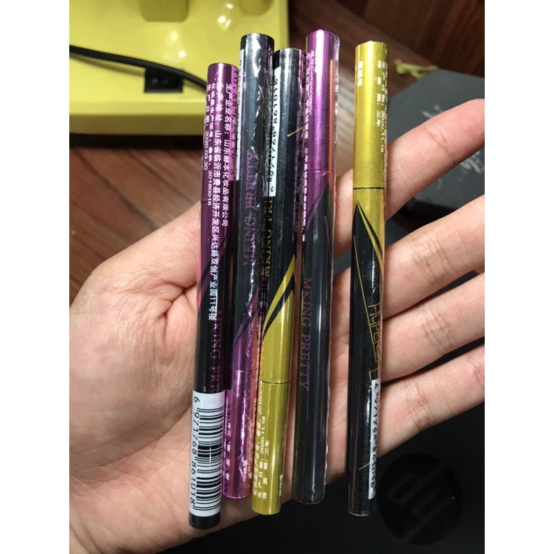 Bút liner kẻ mắt siêu mãnh | BigBuy360 - bigbuy360.vn