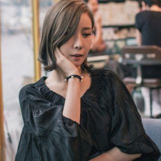 Cột tóc ngọc trai