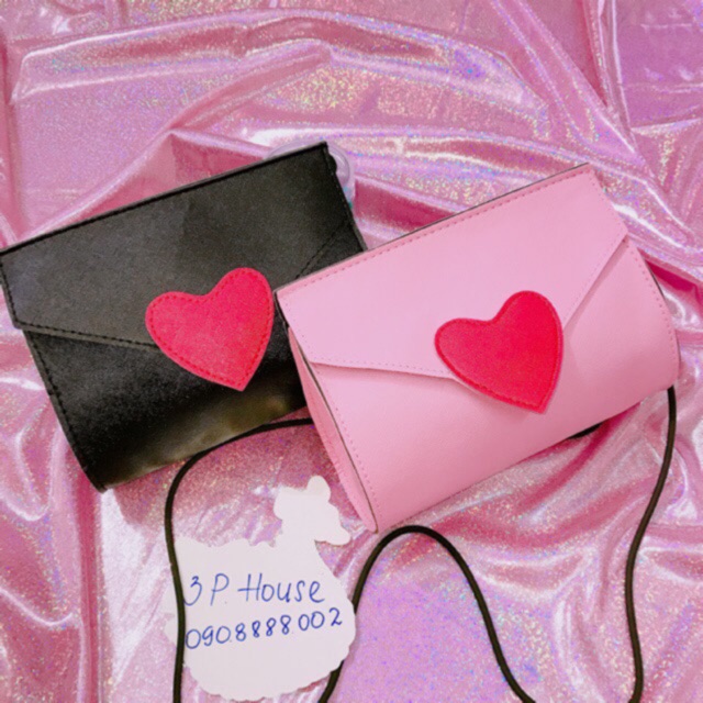 <Giá Công Phá>Túi đeo chéo tim đỏ