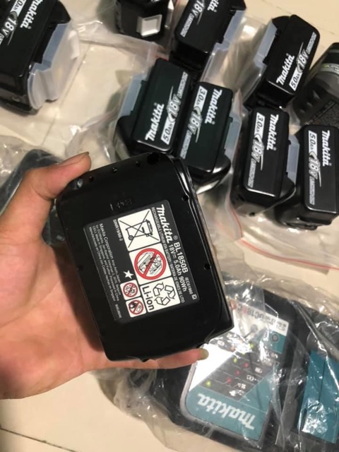 Pin lion 18v-5ah makita chính hãng mới 100%