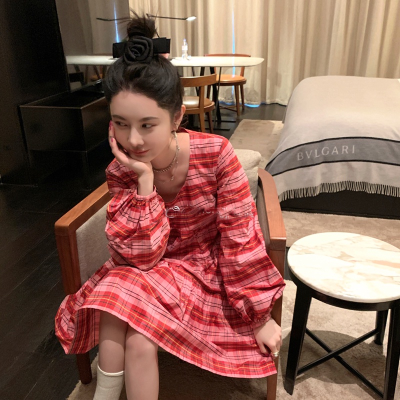 Kẹp Tóc Hình Hoa Hồng Xinh Xắn Cho Nữ