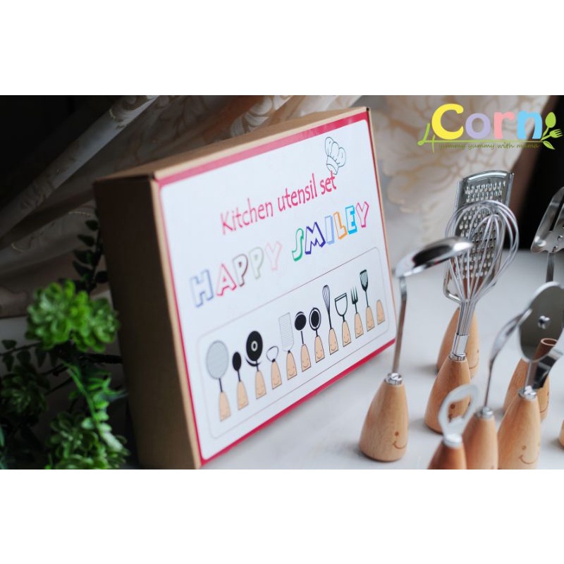 Bộ 12 dụng cụ nhà bếp Happy Smiley