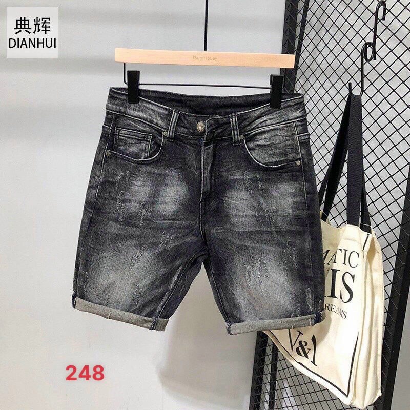 Chín  mẫu quần short jean nam tông màu đen cho ae yêu thích lựa chọn