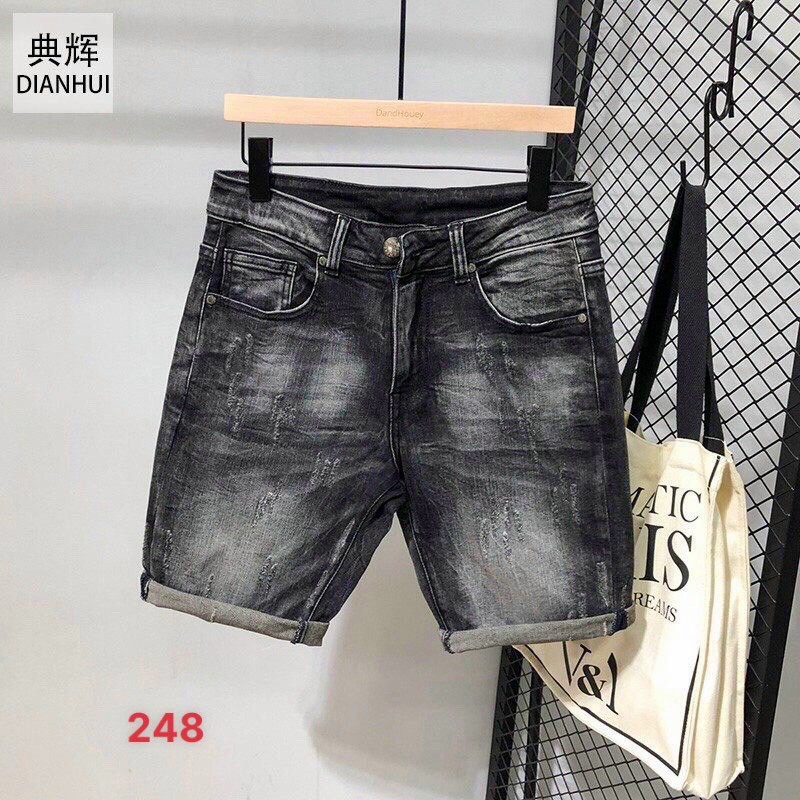 Chín (9) mẫu quần short jean nam tông màu đen cho ae yêu thích lựa chọn