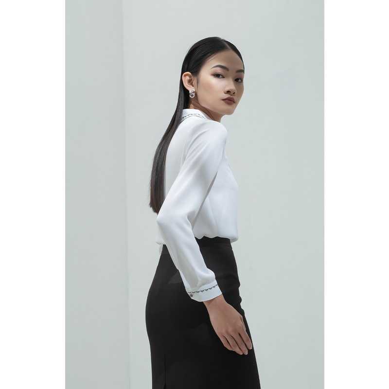 Áo Sơ mi DT thêu viền cổ, túi LEIKA