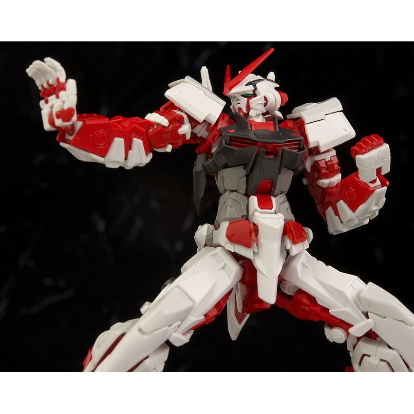 Mô Hình Gundam Bandai RG 19 Gundam Astray Red Frame 1/144 SEED Astray
