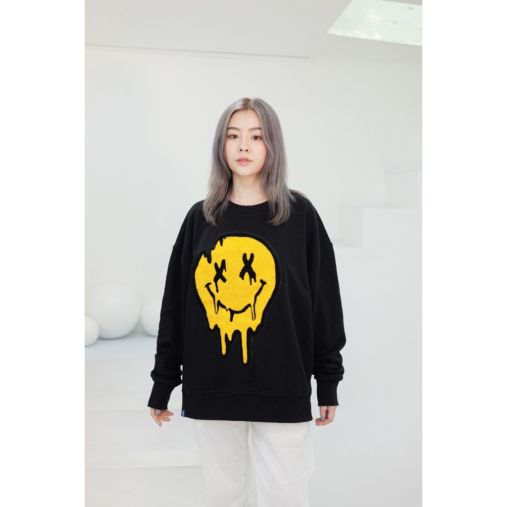 [T] Áo Sweater Giáng Sinh Nỉ Form Rộng Sweater Yellow Face Gonz - Màu Đen | BigBuy360 - bigbuy360.vn