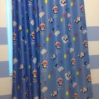 Đã nt cho shop từ lúc mình nhận đc hàng và đến giờ chưa có phản hồi. Lần đầu nhận hàng mình rất ưng ý về sản phẩm nên quyết định mua thêm 3 chiếc nữa. Nhưng lần nhận t2 này mình rất thất vọng. Vải mỏng, màu nhạt, đường may k bằng lần đầu giao, cùng số đo nhưng khi treo lên cái dài cái ngắn. Rèm bẩn