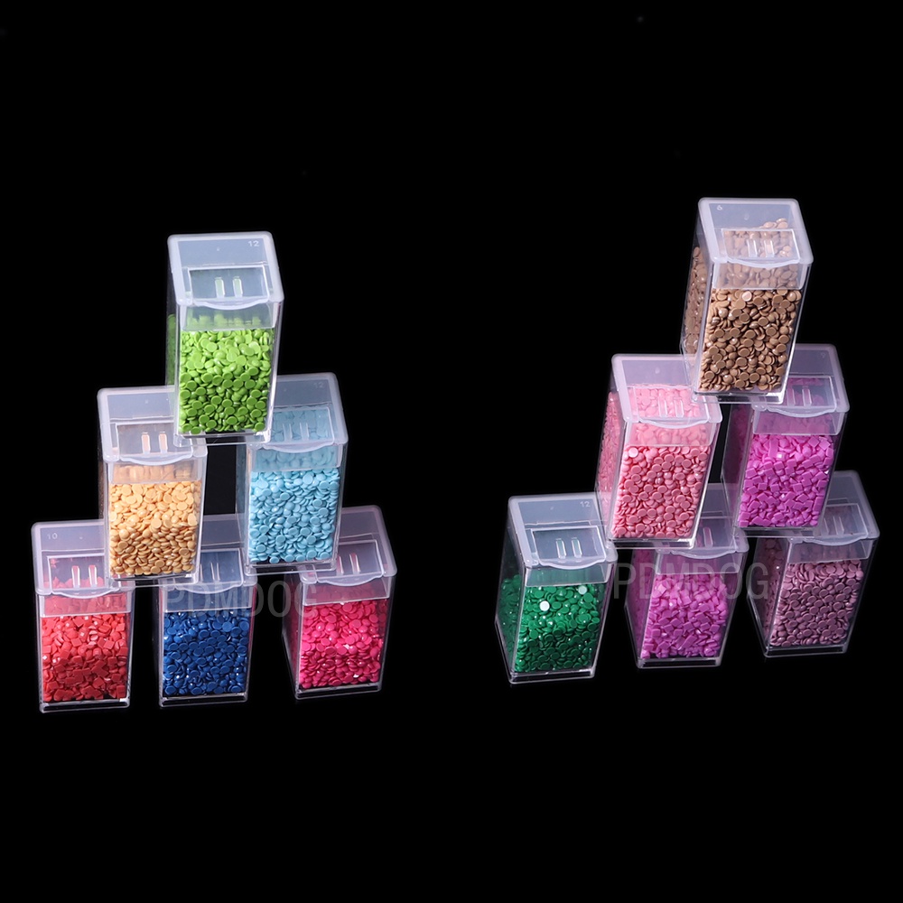 Set 50 / 100 Lọ Nhựa Đựng Hạt Làm Tranh Đính Đá Tiện Dụng