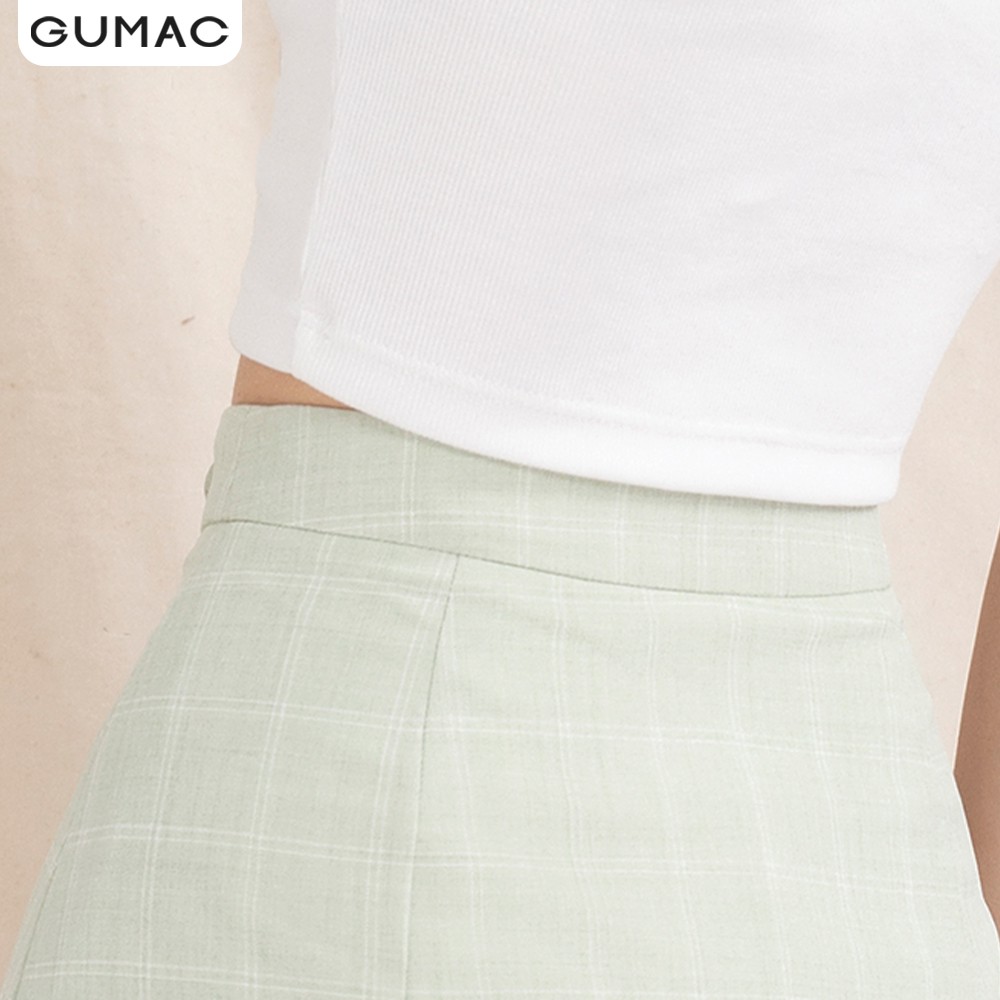 [Mã WABRGU152 giảm 10% tối đa 50k đơn từ 250k] Chân váy ngắn 2 nút VA10136 GUMAC | BigBuy360 - bigbuy360.vn