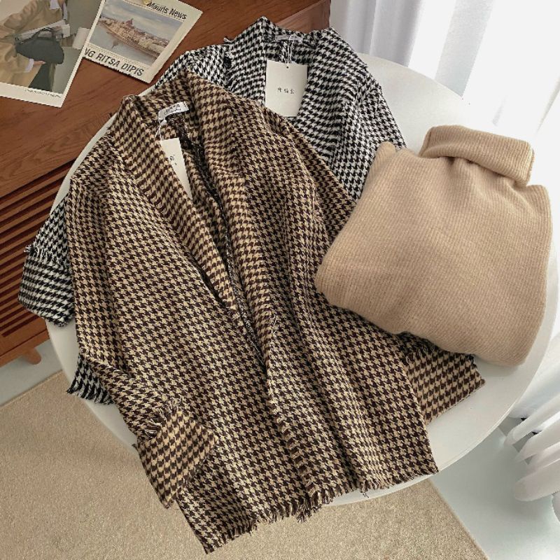 Áo vest dạ sweet ziczac 1 lớp tua rách