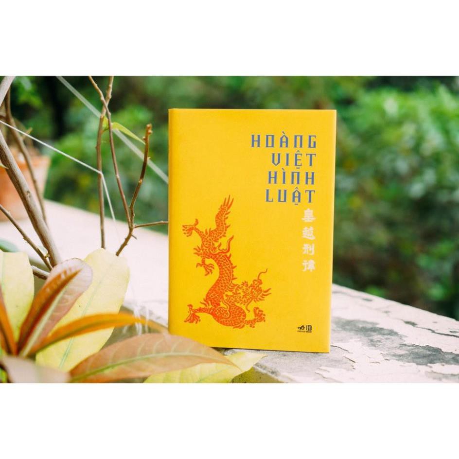 Sách - Hoàng Việt hình luật (Bìa cứng) [Nhã Nam]