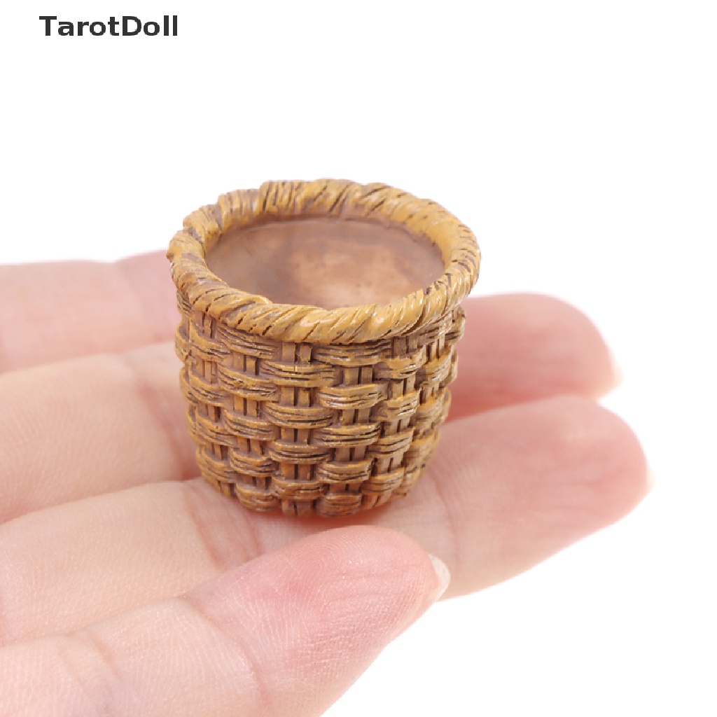 Bộ 2 Giỏ Đan Mây Thủ Công Mini Đựng Rau Củ Quả Tỉ Lệ 1 / 12 Trang Trí Nhà Búp Bê