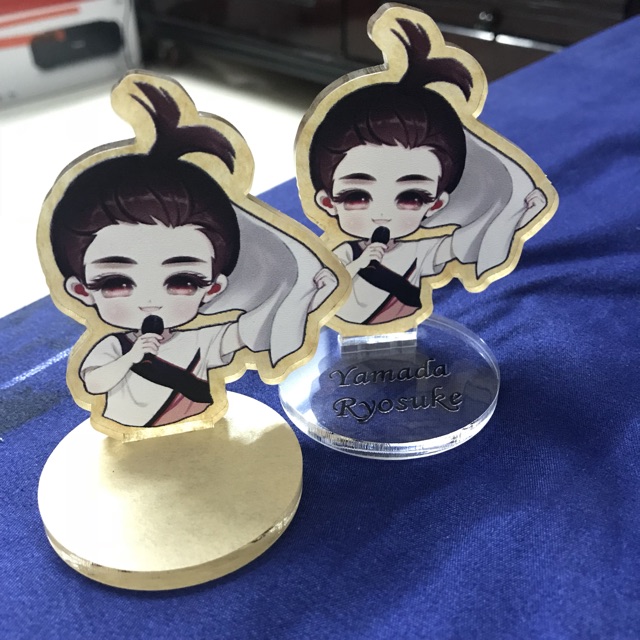 Đặt làm Tượng Trưng Bày/Standee Mica theo yêu cầu