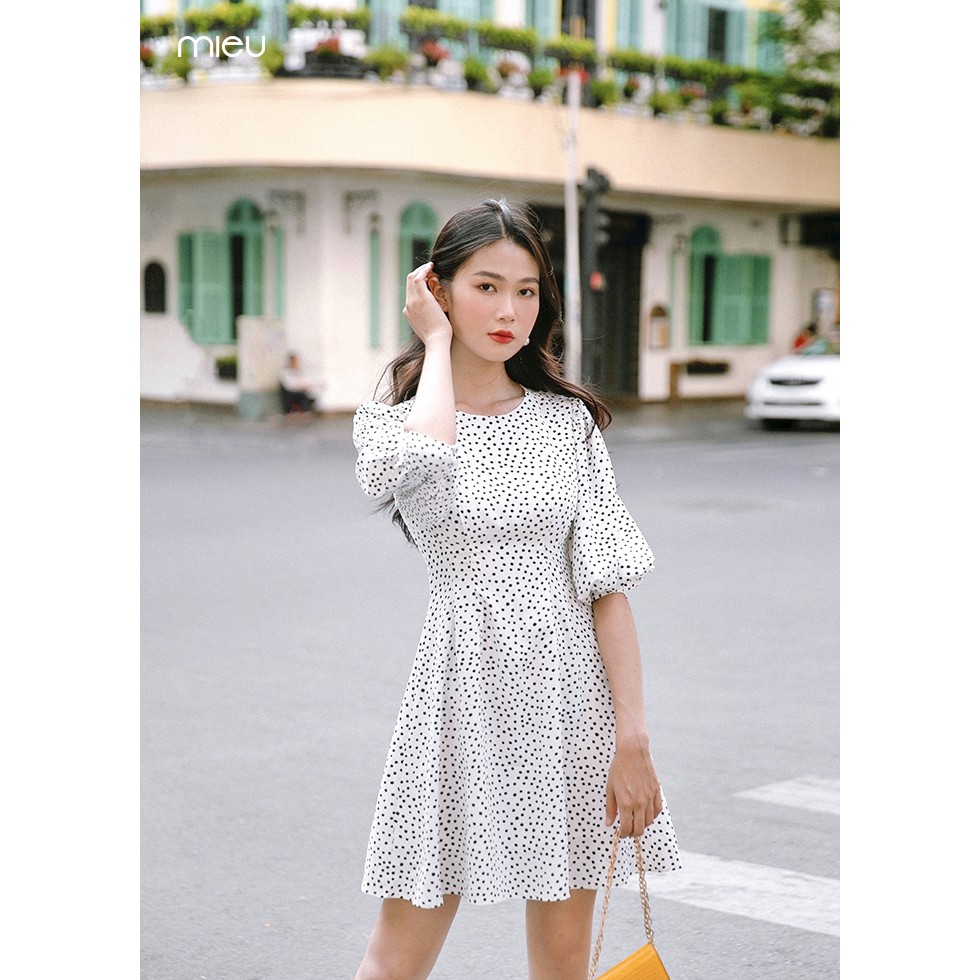 🌈 VIDEO THẬT 🌈 Đầm MIEU ben eo tay phồng - FAU16 (Trắng trơn/ Trắng chấm bi) | BigBuy360 - bigbuy360.vn