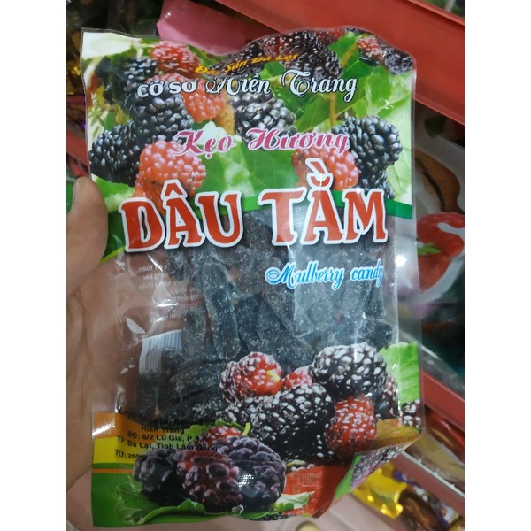 1 gói kẹo dâu tằm dâu tây