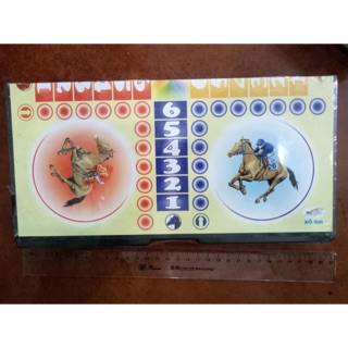 Bộ bàn cá ngựa nhựa