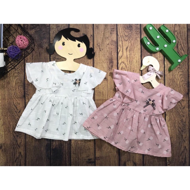 Váy vải thô hoa nhí