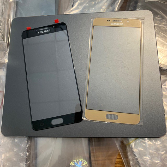kính ép samsung A710 màu ĐEN !
