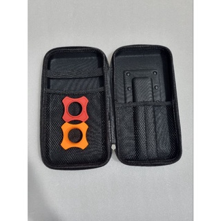 Hộp đựng micro kèm 2 chống lăn micro