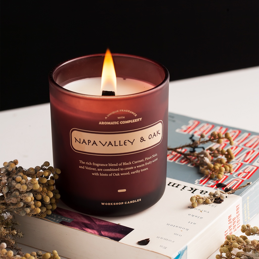 Nến thơm Napa Valley &amp; Oak Workshop Candles H&amp;H Home 8.8oz hương ấm áp giúp giảm stress