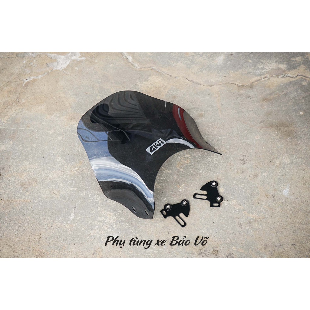 Kính chắn gió xe máy thích hợp cho đèn có đường kính từ 16cm tới 20cm